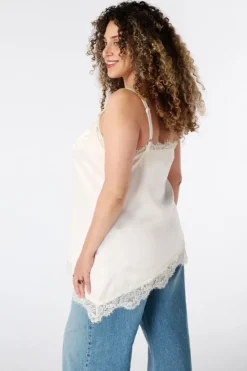 A-symmetrische blouse met kant