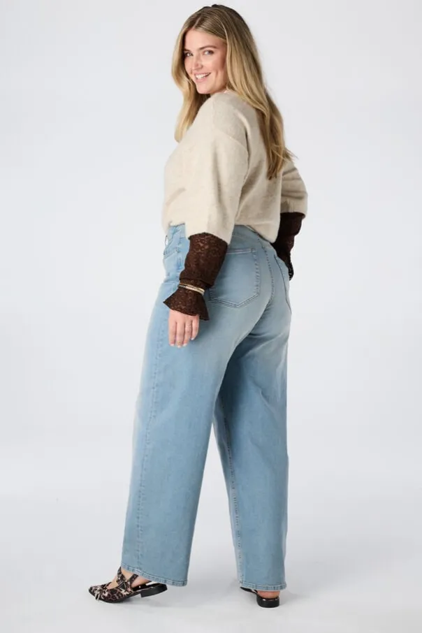 Barrel jeans