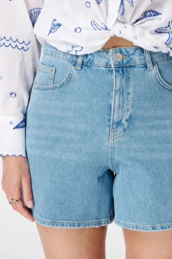 Denim short