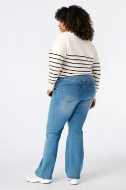 Flared leg jeans JASMIN