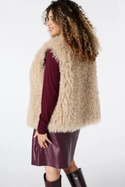 Fuzzy gilet