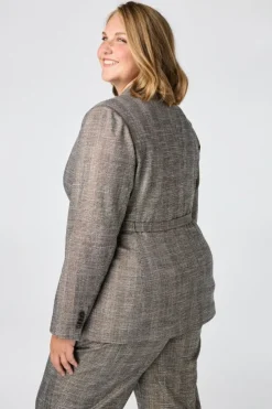 Geruite blazer met ceintuur