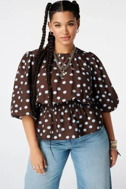 Getailleerde blouse met polka dot