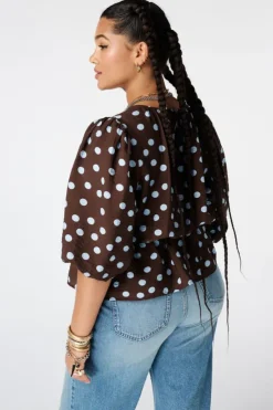 Getailleerde blouse met polka dot