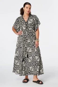 Maxi jurk met vlindermouwen