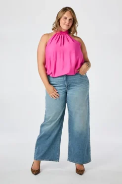Mouwloze blouse met hoge hals