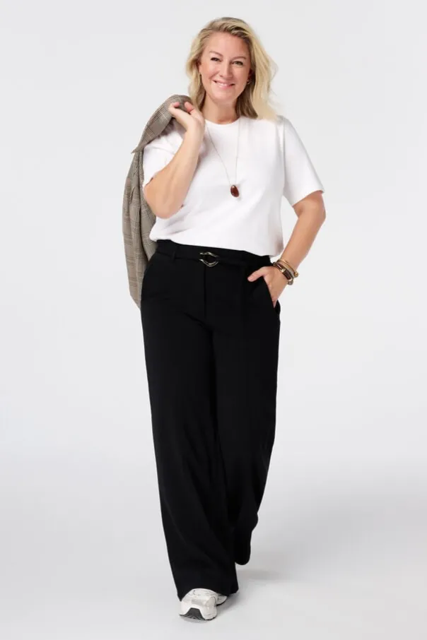 Rechte pantalon met ceintuur