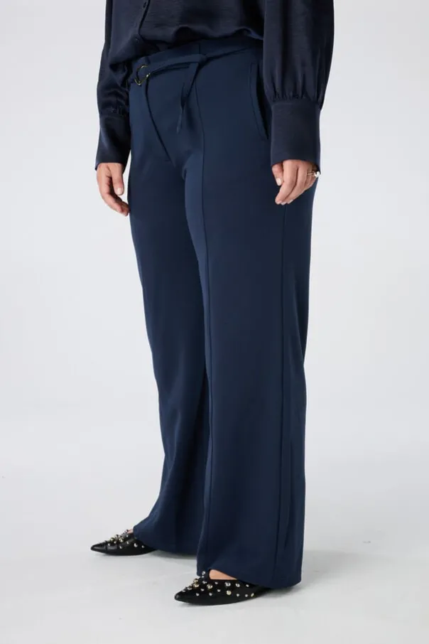 Rechte pantalon met ceintuur