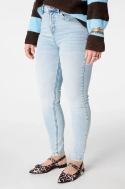 Skinny leg jeans CHERRY