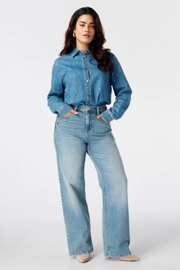 Straight leg jeans met studs