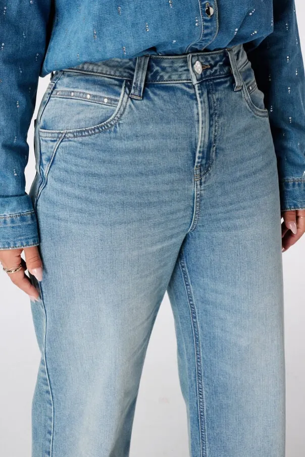 Straight leg jeans met studs