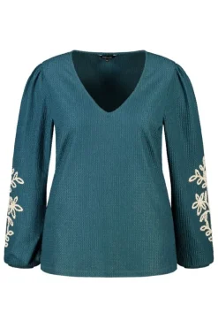Top met borduursel