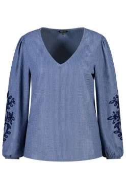 Top met borduursel