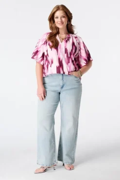 Top met print en v-hals