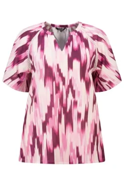 Top met print en v-hals