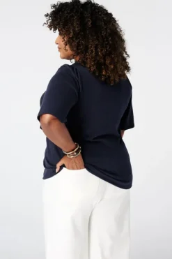 T-shirt met v-hals
