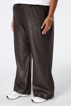 Wide leg broek van imitatieleer