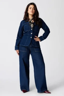 Wide leg jeans met sierknopen