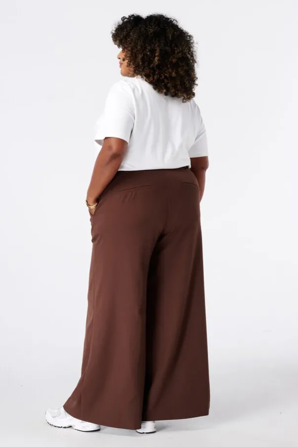 Wide leg pantalon met ceintuur